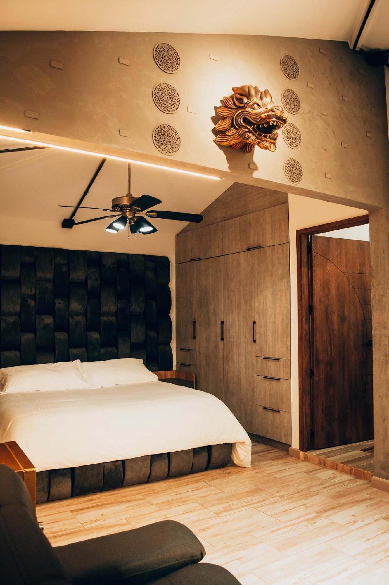 Oeroek Hotel ريونيغرو المظهر الخارجي الصورة